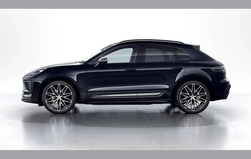 Used Porsche Macan 261 HP (191 kW) 2021 Black SUV
