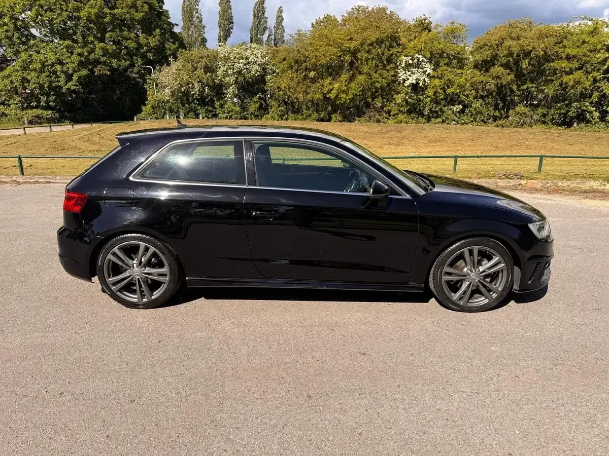 Used Audi A3 S-Line 110 HP (80 kW) 2013 Black Hatchback