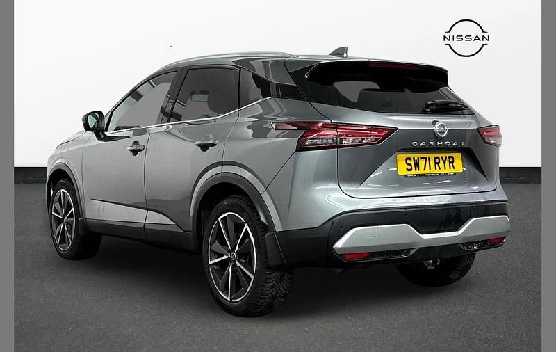 Used Nissan Qashqai Tekna 155 HP (114 kW) 2021 Grey SUV