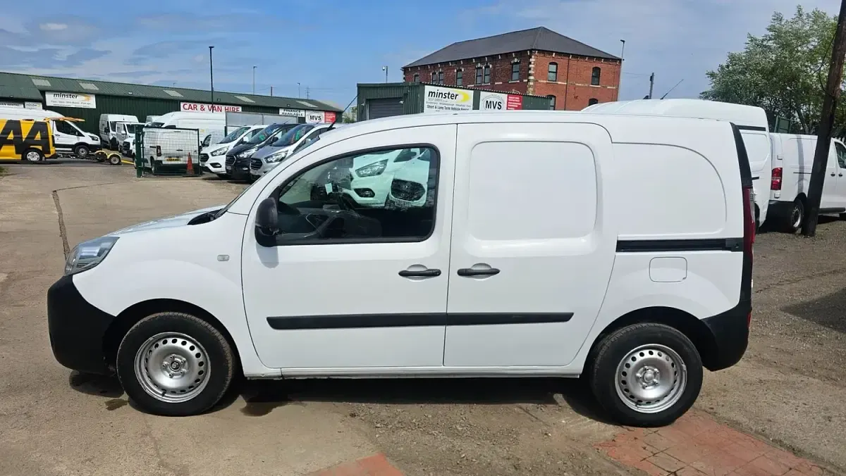 Used Renault Kangoo Business 2016 White MPV