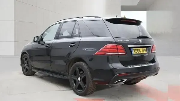 Used Mercedes GLE250 AMG Line Premium 2016 Black SUV