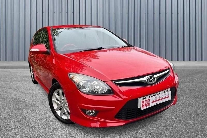 Red Used 2010 Hyundai i30 Edition Hatchback | £1,999 (Fair price) - Image 1/1