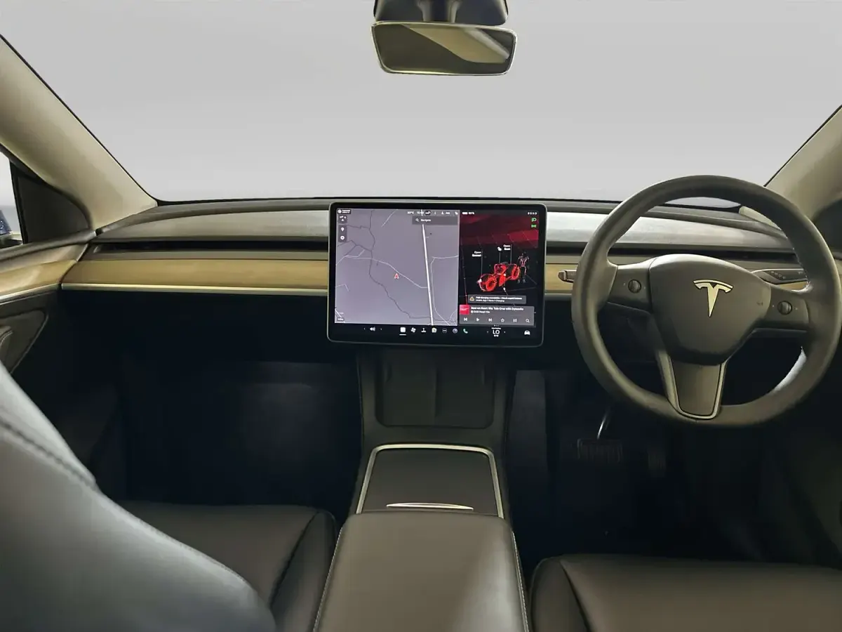 Used Tesla Model Y 282 kW (384 HP) 2023 Blue SUV
