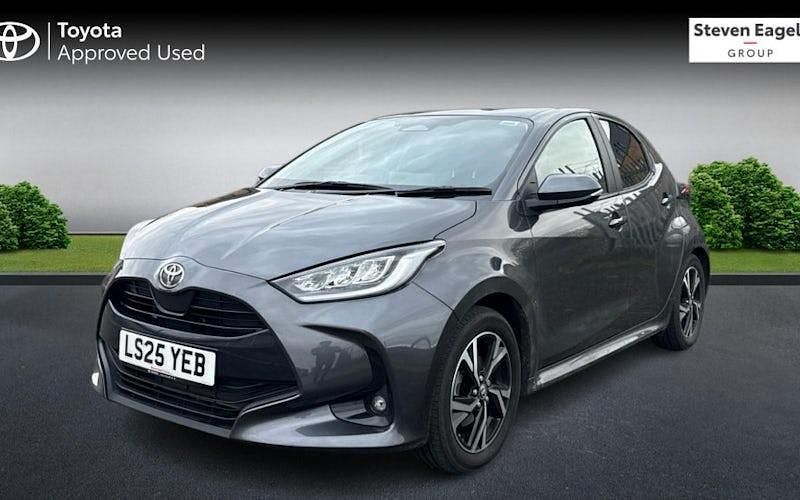Used Toyota Yaris Hybrid Design 116 HP (85 kW) 2026 Hatchback