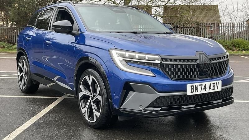 Used Renault Austral Iconic Esprit Alpine 200 HP (147 kW) 2025 Blue  SUV