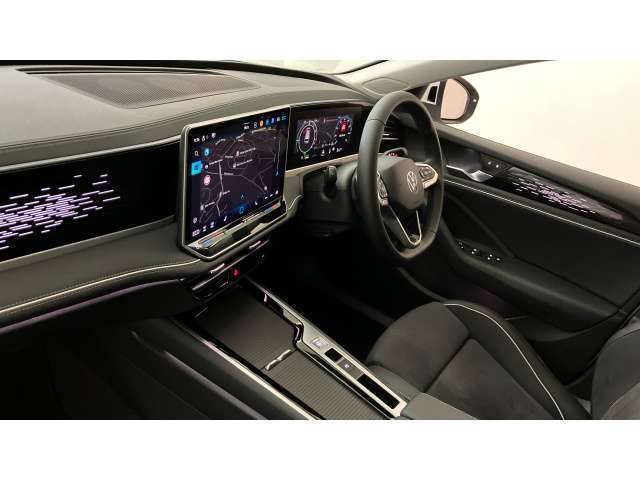 Image 2/4