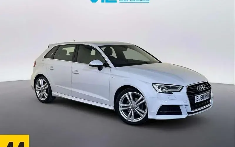 Used Audi A3 Sportback S-Line 150 HP (110 kW) 2018 Hatchback