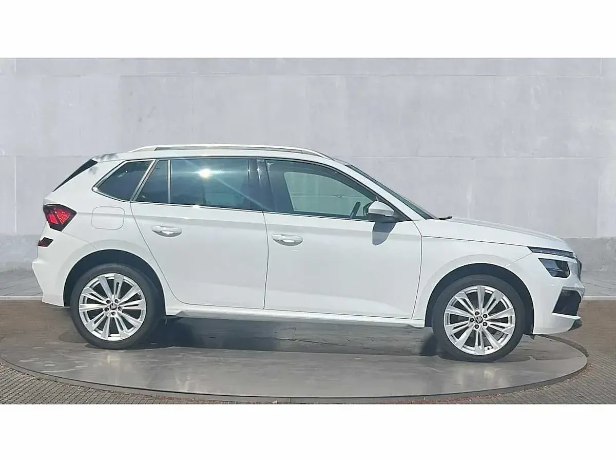 Used Skoda Kamiq SE L 116 HP (85 kW) 2025 Moon white metallic  SUV