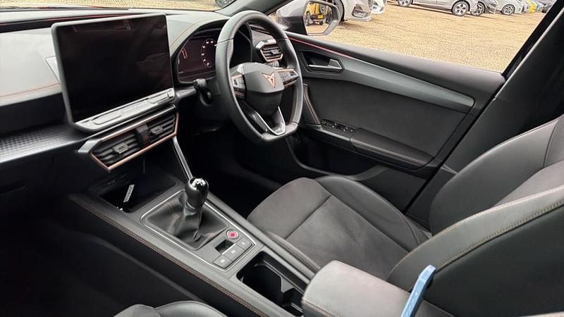 Used Cupra Leon 150 HP (110 kW) 2025 Black Estate