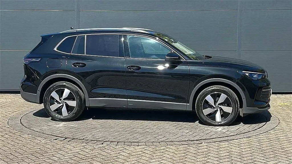 Used VW Tiguan 150 HP (110 kW) 2025 SUV