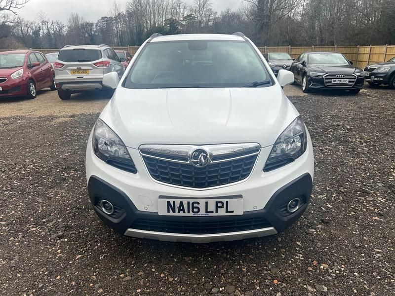 Used Vauxhall Mokka 115 HP (84 kW) 2016 White SUV