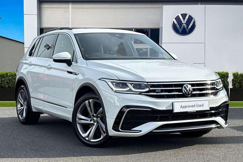 White Used 2023 VW Tiguan R-line Edition SUV | £27,990 (Fair price) - Image 1/4