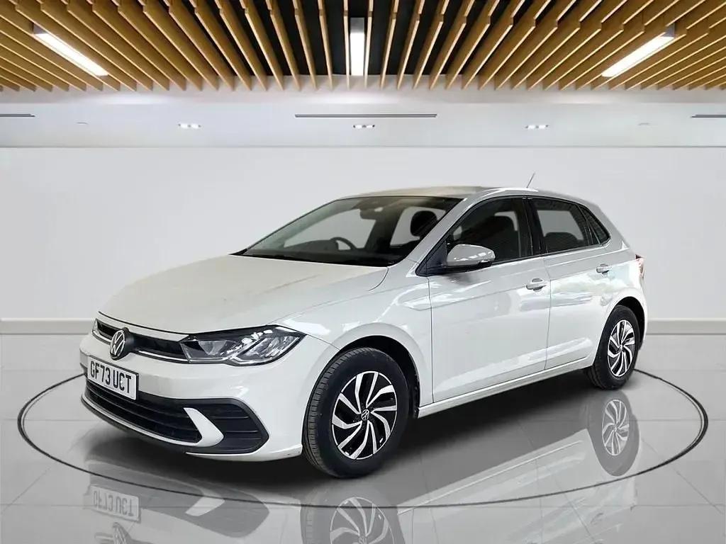 Usado VW Polo S 95 HP (69 kW) 2023 Cinzento Citadino