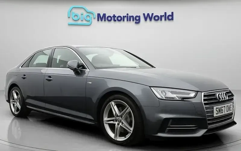 Usado Audi A4 S-Line 190 CV (139 kW) 2018 Berlina