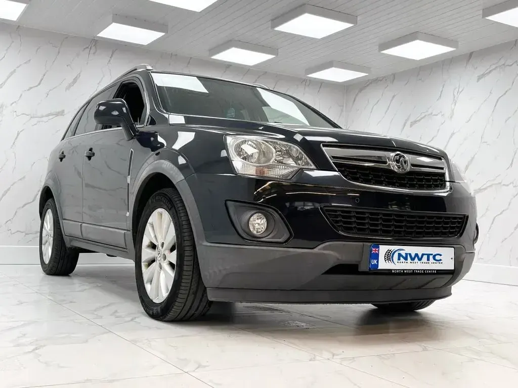 Used Vauxhall Antara S 163 HP (119 kW) 2015 Black SUV