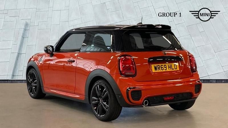 Used Mini Cooper Sport 136 HP (100 kW) 2019 Solaris orange metallic Hatchback
