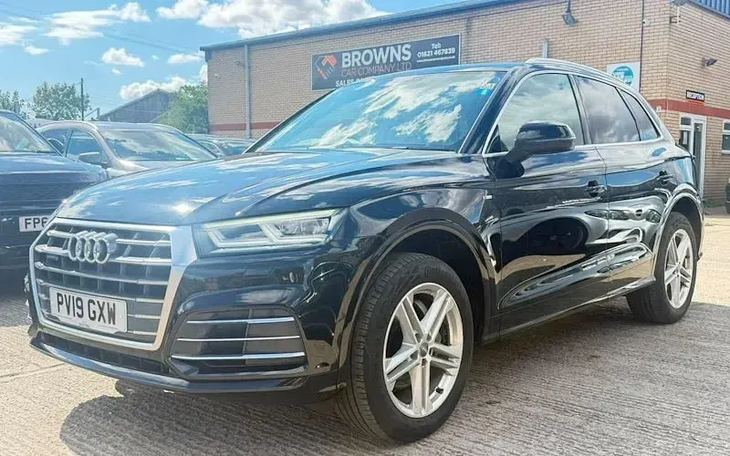 Used Audi Q5 S-Line 190 HP (139 kW) 2019 Black SUV