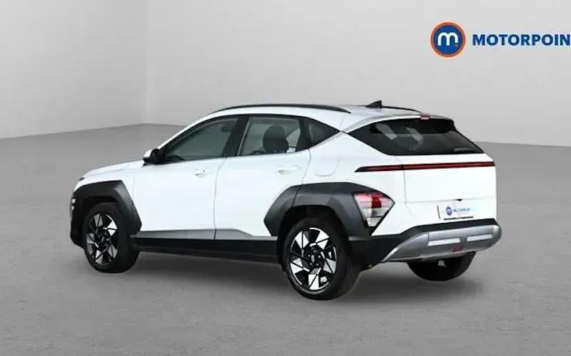 Used Hyundai Kona Advanced 137 HP (100 kW) 2026 White SUV