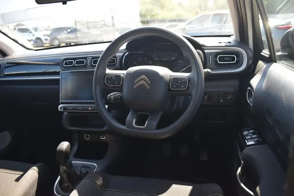 Usado Citroën C3 PureTech 83 HP (61 kW) 2024 Branco Citadino