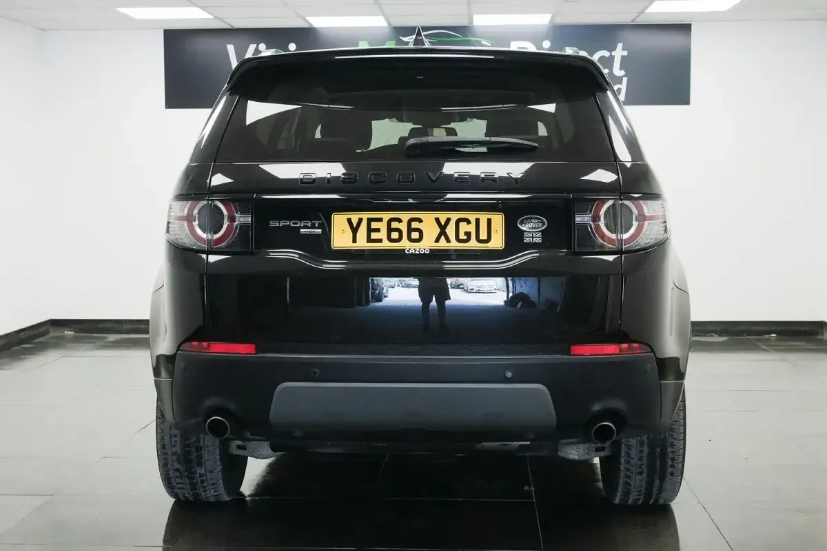Used Land Rover Discovery Sport HSE 180 HP (132 kW) 2016 Black SUV