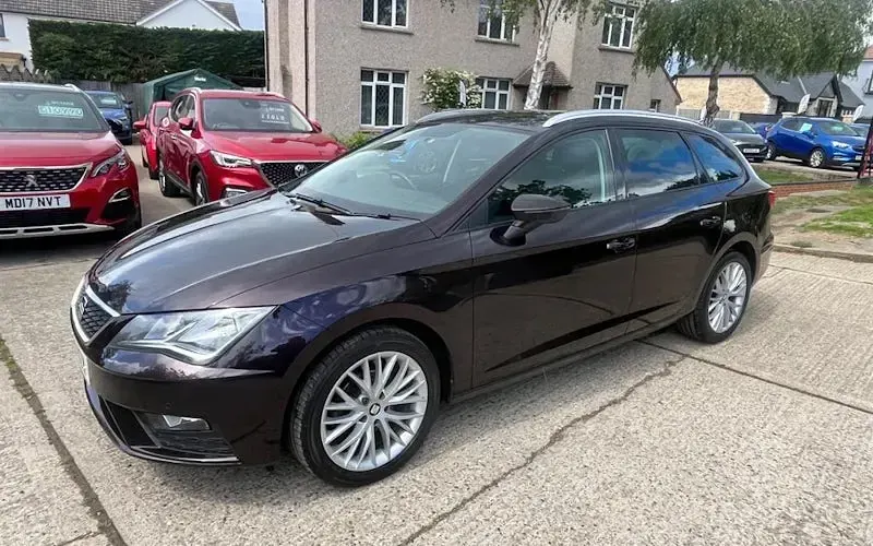 Used Seat Leon SE Dynamic 116 HP (85 kW) 2019 Estate