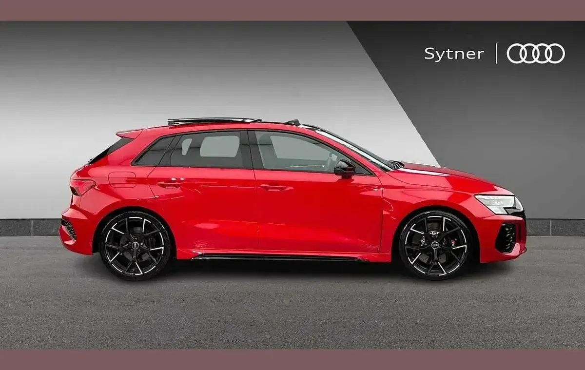Used Audi RS3 Comfort 400 HP (294 kW) 2022 Red Sedan