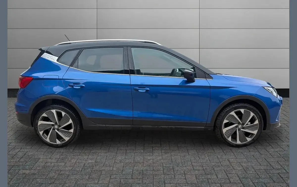 New Seat Arona FR Sport 115 HP (84 kW) 2026 Blue SUV