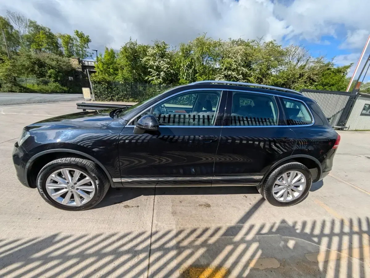 Used VW Touareg SE 2014 Black SUV