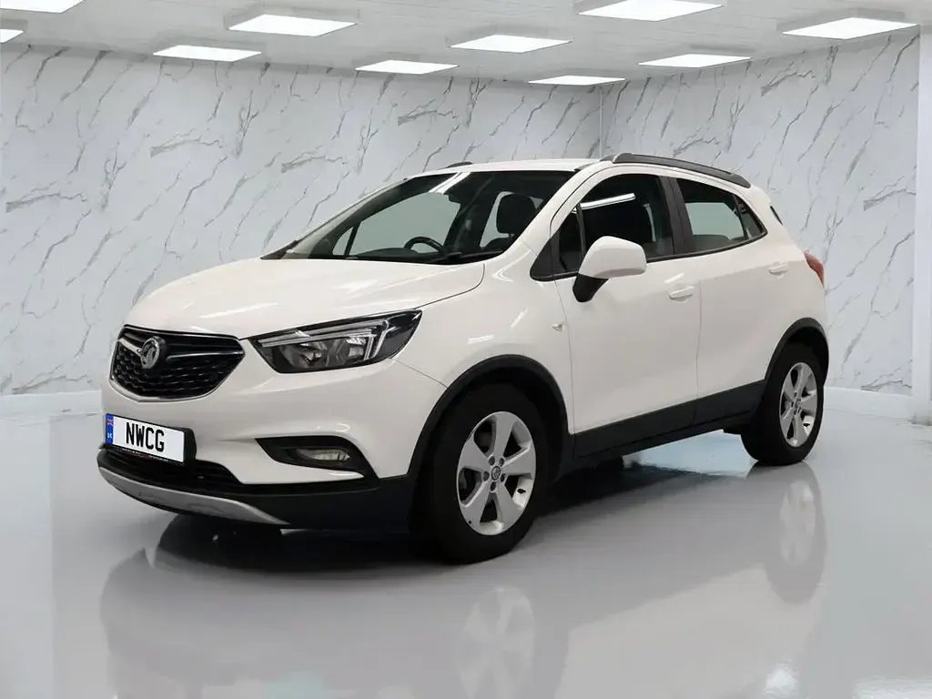 Used Vauxhall Mokka X Design Edition 140 HP (102 kW) 2019 White SUV