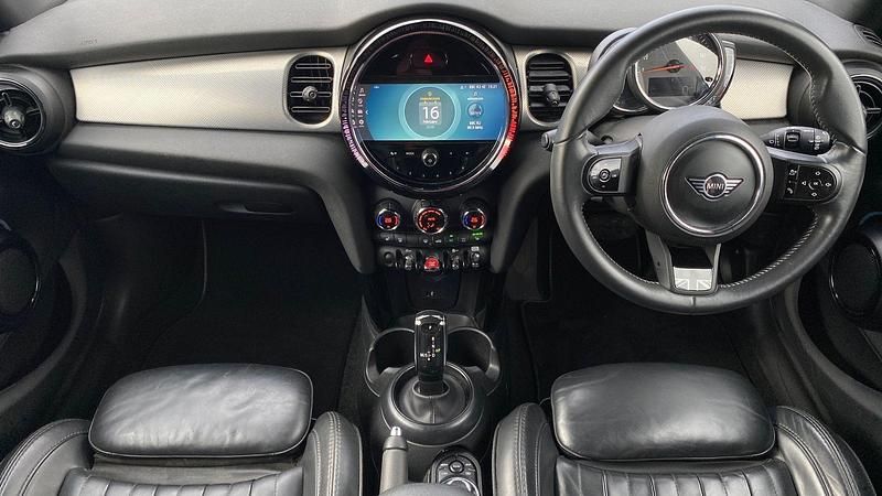 Used Mini Cooper Exclusive 134 HP (98 kW) 2022 Black Hatchback