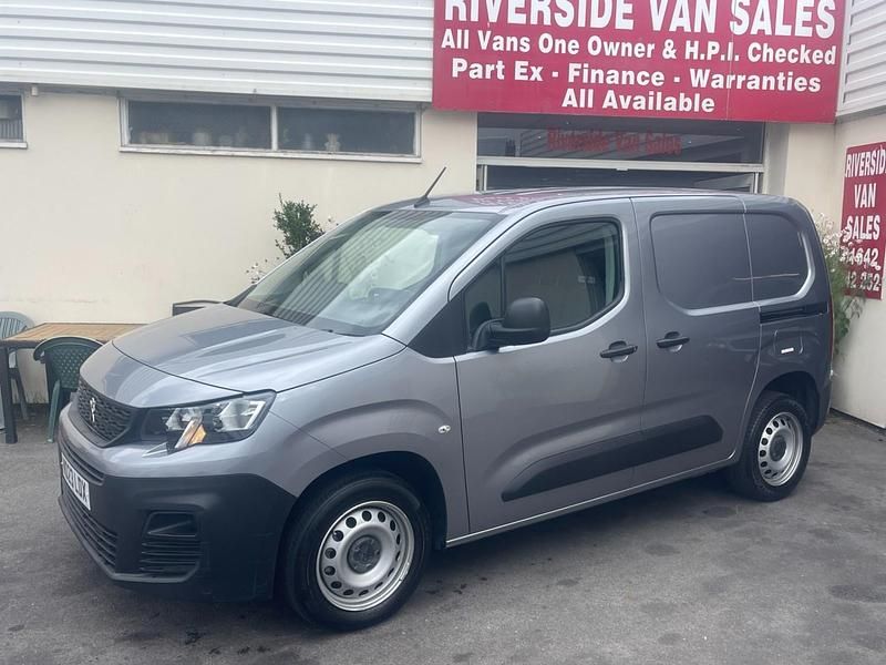 Used Peugeot Partner Premium 2023 Grey MPV