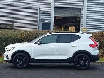 New Volvo XC40 Plus 163 HP (119 kW) 2025 White SUV