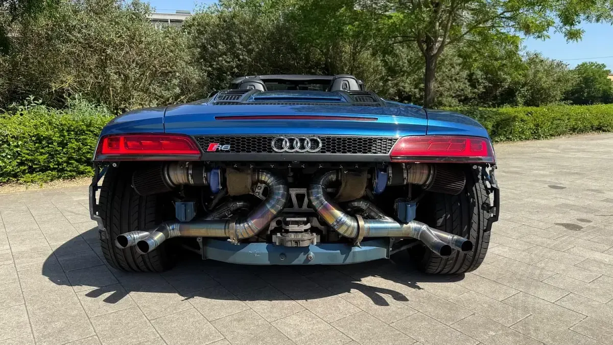 Used Audi R8 Spyder Advanced 540 HP (397 kW) 2017 Blue Cabriolet