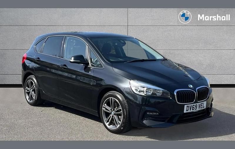 Used BMW 220 Sport Line 192 HP (141 kW) 2019 Black Estate