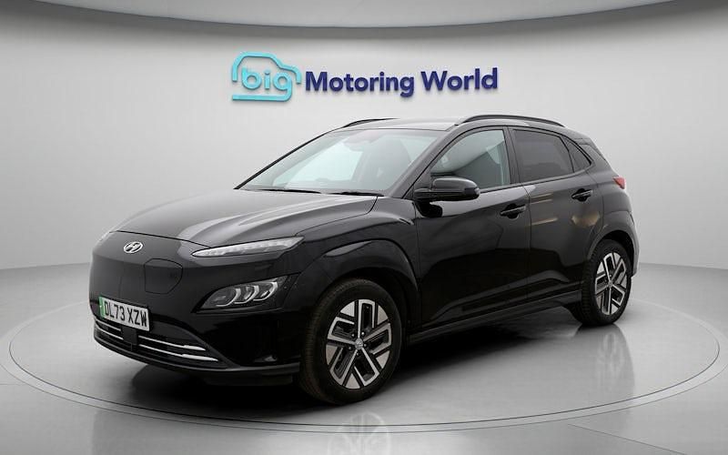 Used Hyundai Kona Premium 100 kW (136 HP) 2022 Black SUV