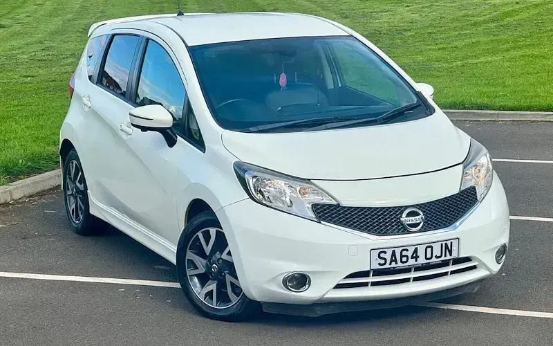 Used Nissan Note Tekna 90 HP (66 kW) 2014 Hatchback