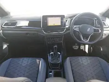 Begagnad VW T-Roc Style 150 HK (110 kW) 2023 Silver SUV