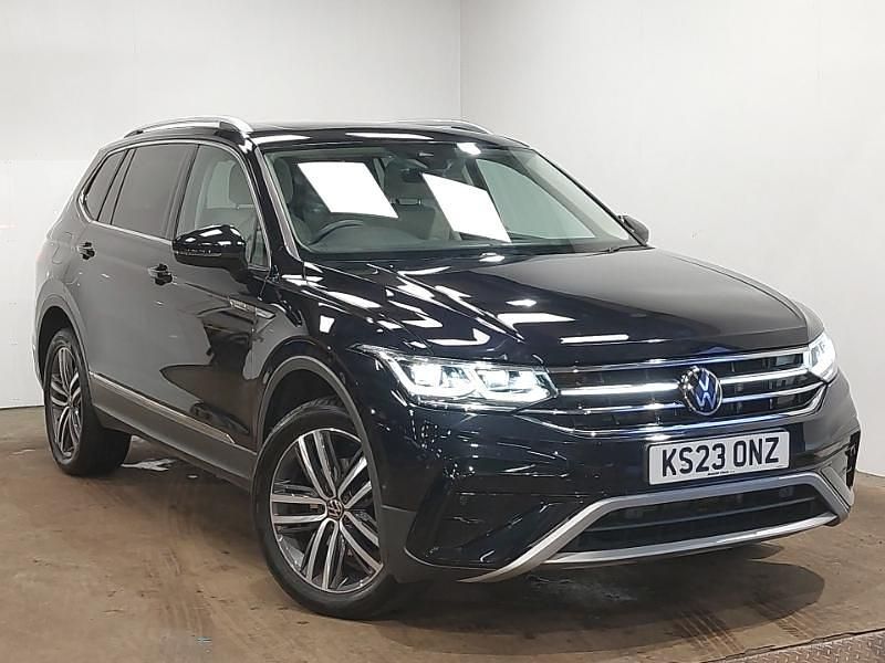 Used VW Tiguan Allspace R-line 150 HP (110 kW) 2023 Black SUV