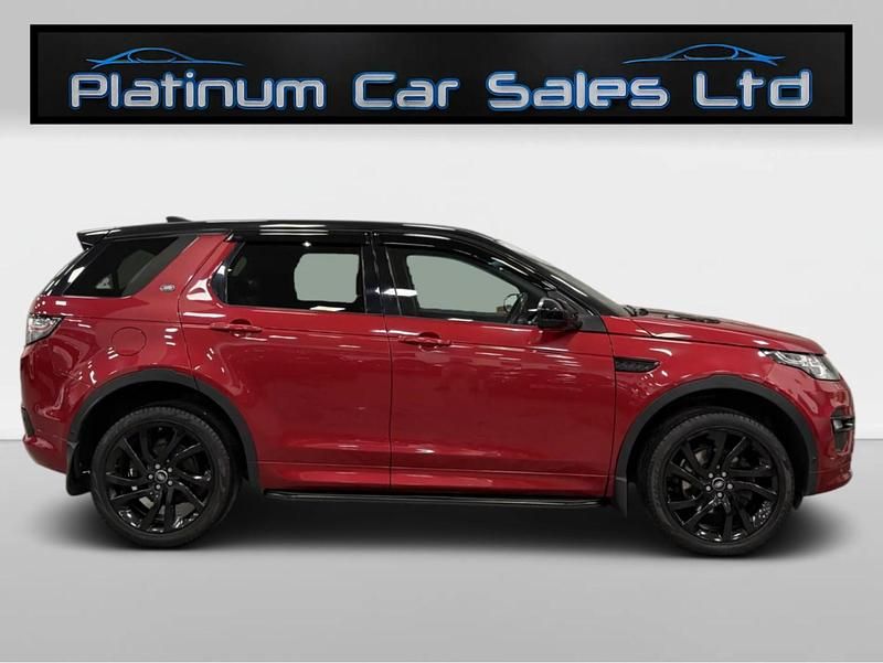 Second-hand Land Rover Discovery Sport HSE Dynamic 180 CP (132 kW) 2017 Roșu SUV