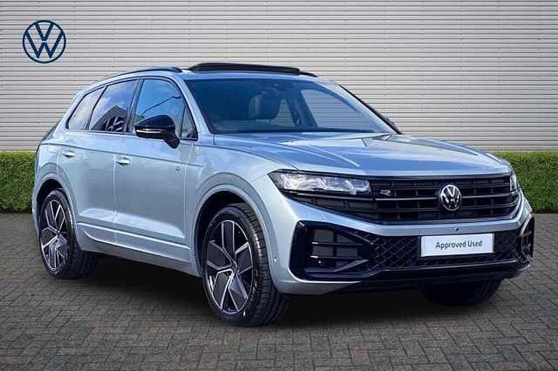 Used VW Touareg Black Edition 286 HP (210 kW) 2025 Oyster silver SUV