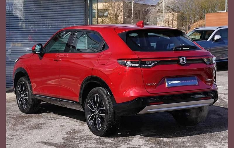 Used Honda HR-V Advance 128 HP (94 kW) 2024 Red SUV