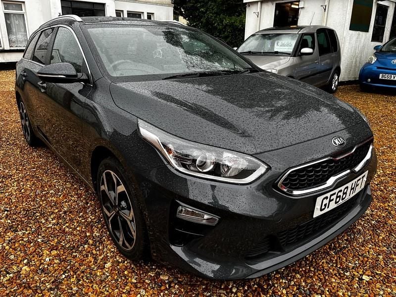 Used Kia Ceed Sportswagon 118 HP (86 kW) 2018 Grey Estate