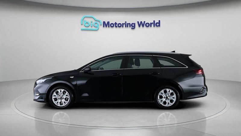 Used Kia Ceed 2022 Black Hatchback