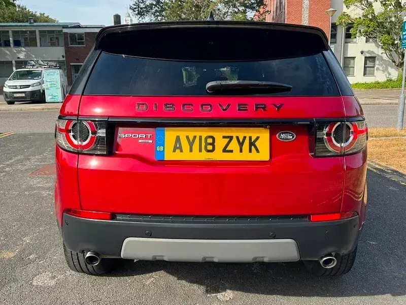 Used Land Rover Discovery Sport HSE 180 HP (132 kW) 2018 Red SUV