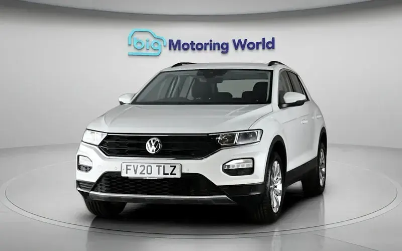 Used VW T-Roc SE 116 HP (85 kW) 2020 White SUV