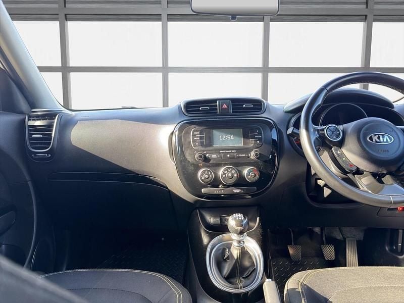 Used Kia Soul 2015 White SUV