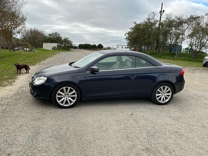 Blue Used 2010 VW Eos SE Cabriolet | £1,750 (Fair price) - Image 1/4