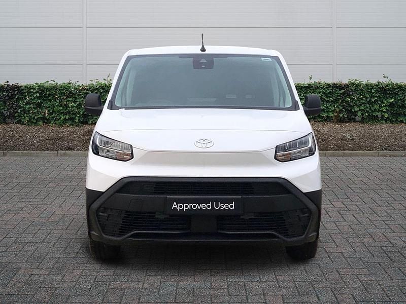 New Toyota Proace Active 2025 White MPV