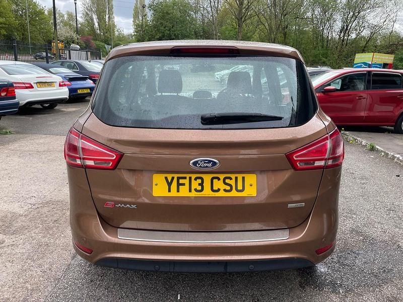 Used Ford B-MAX Titanium 100 HP (73 kW) 2013 Gold MPV