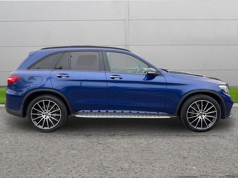 Used Mercedes GLC250 AMG line 201 HP (147 kW) 2017 Blue SUV